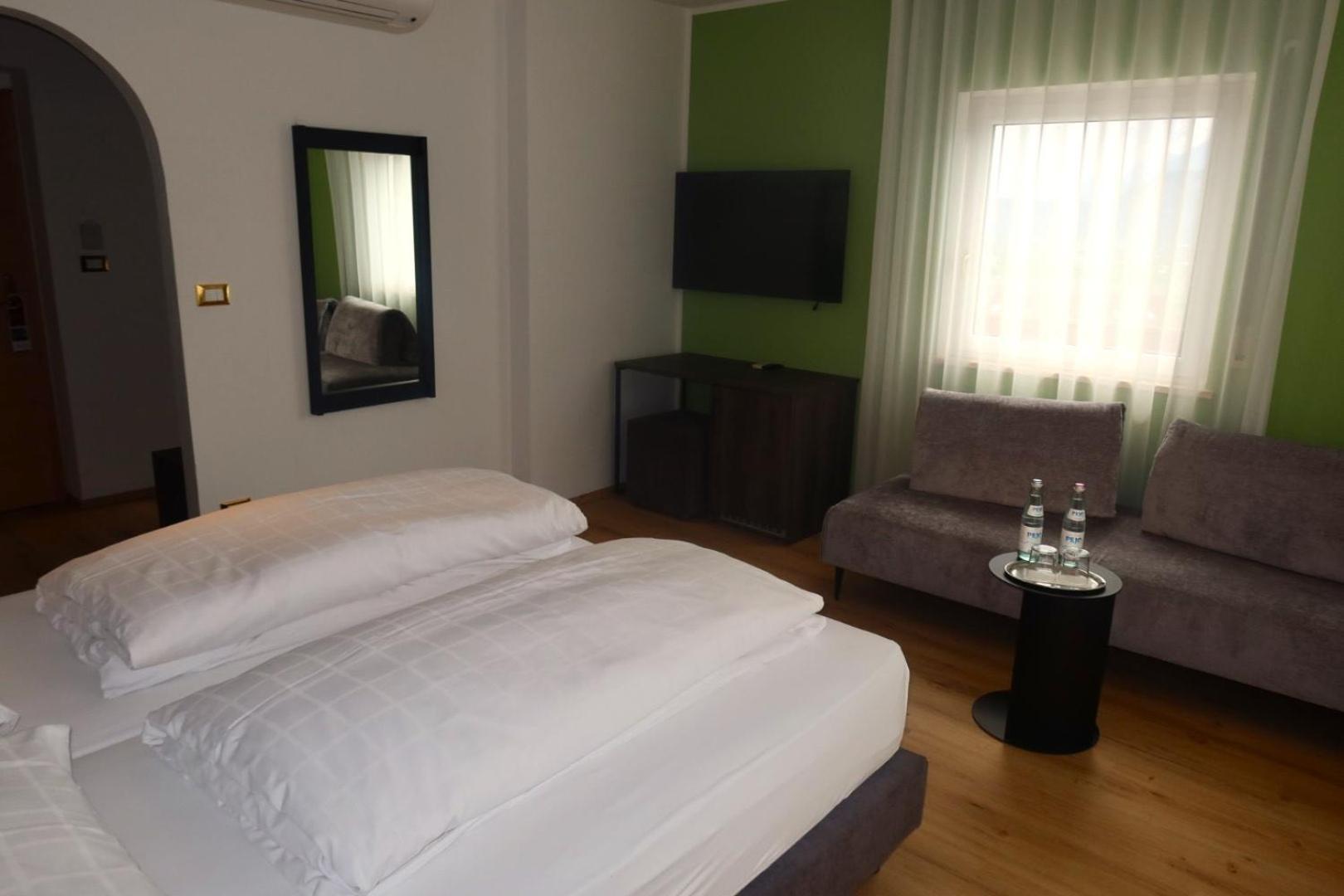 Hotel Rotwand Laives Esterno foto